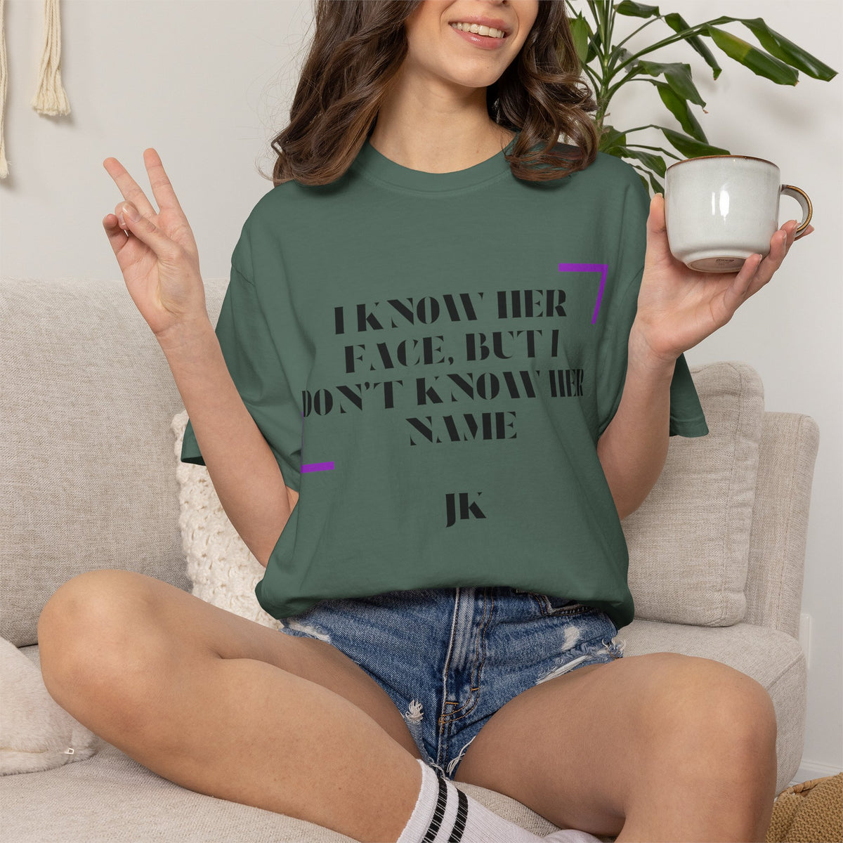 T-Shirt — “I Know Her Face, But I Don’t Know Her Name” Graphic Tee