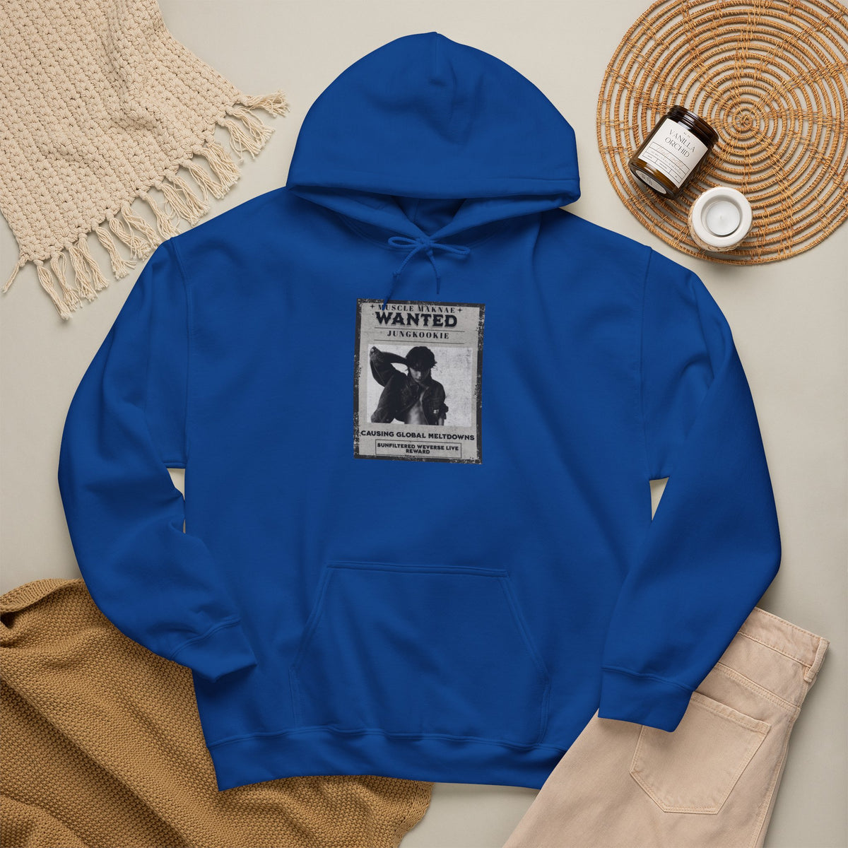 Hoodie - Vintage 'Wanted' Poster Graphic Pullover
