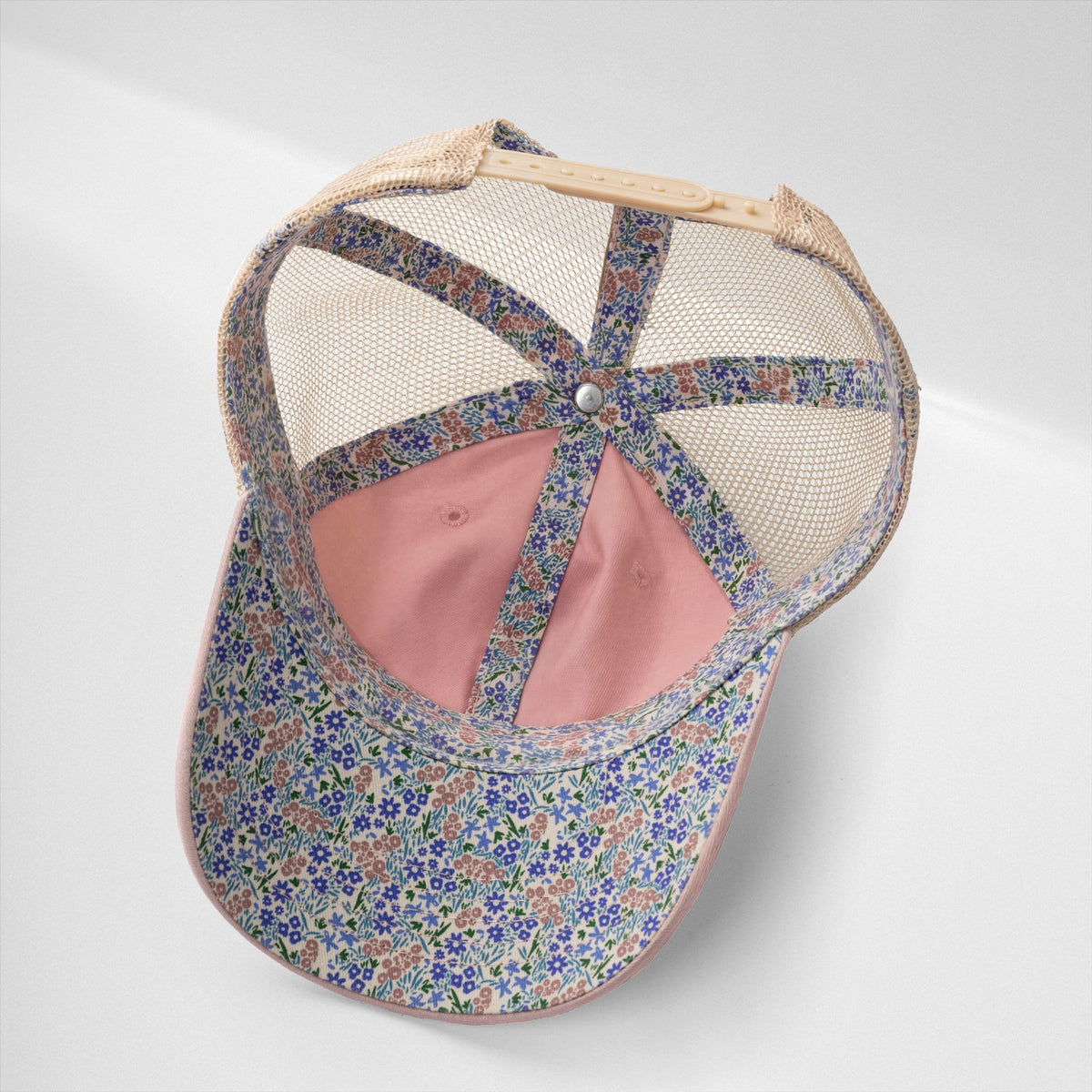 Women's Washed Mesh-Back Cap